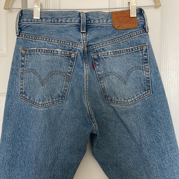 Levi’s 501 Skinny Jeans - Picture 4 of 5